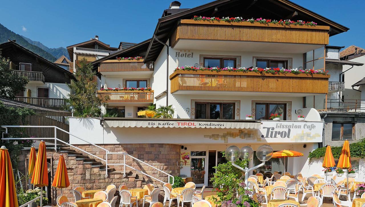 Hotel Tirol Exterior foto